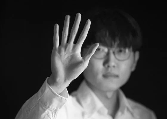 原声音乐由《马戏之王》《爱乐之城》奥斯卡金像奖最佳原创歌曲音乐团队本杰·帕塞克和贾斯汀·保罗全力打造，为影片呈现绝佳音乐品质